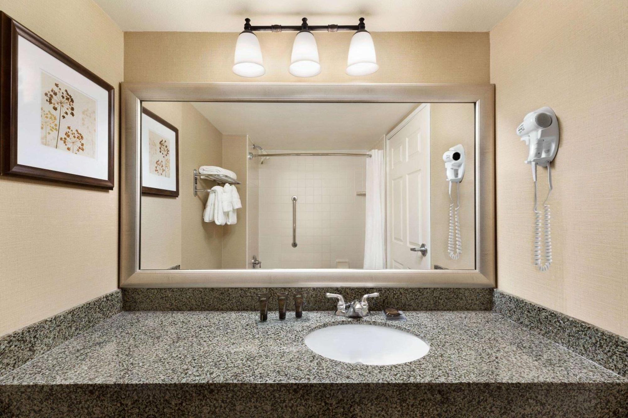 Wingate By Wyndham Denver Tech Center Greenwood Village Ngoại thất bức ảnh
